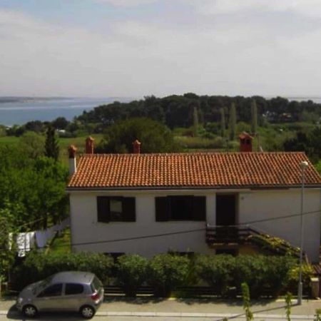 Dunja Apartments Premantura Buitenkant foto