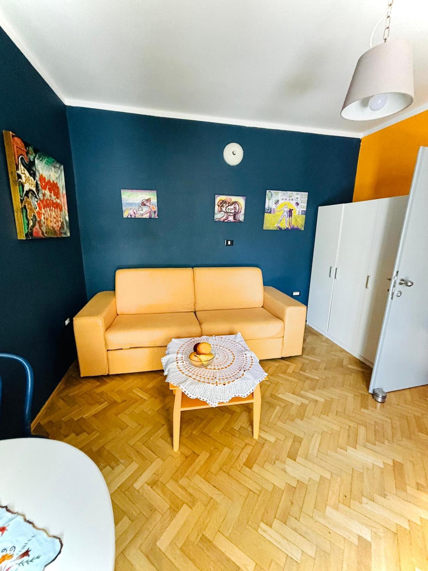 Dunja Apartments Premantura Buitenkant foto